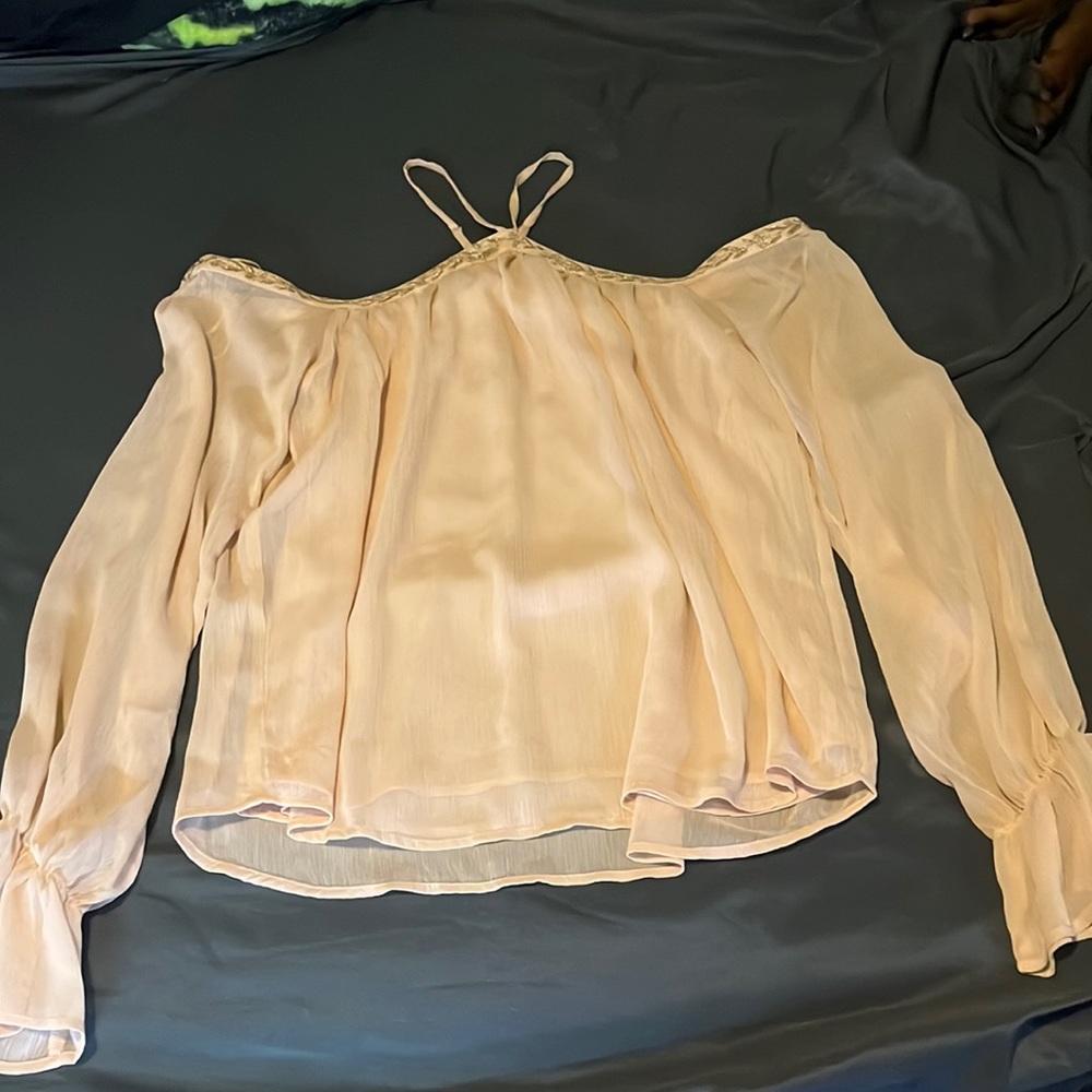 Long sleeved halter top